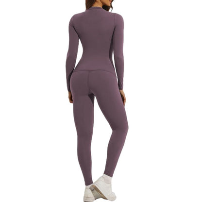 Elevate Your Fall Wardrobe with Our 2-Piece Women's Long Sleeve Crop Top and High Waist Biker Pants Tracksuit Set – Perfect for Gym Workouts and Stylish Outings!